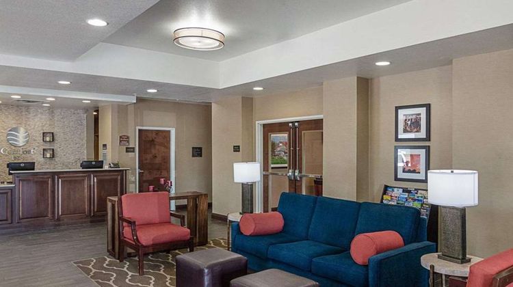 Comfort Inn Midland Lobby