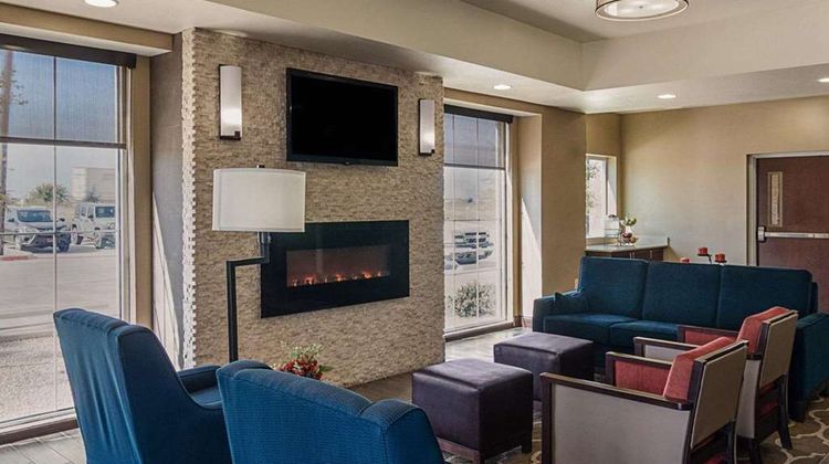 Comfort Inn Midland Lobby