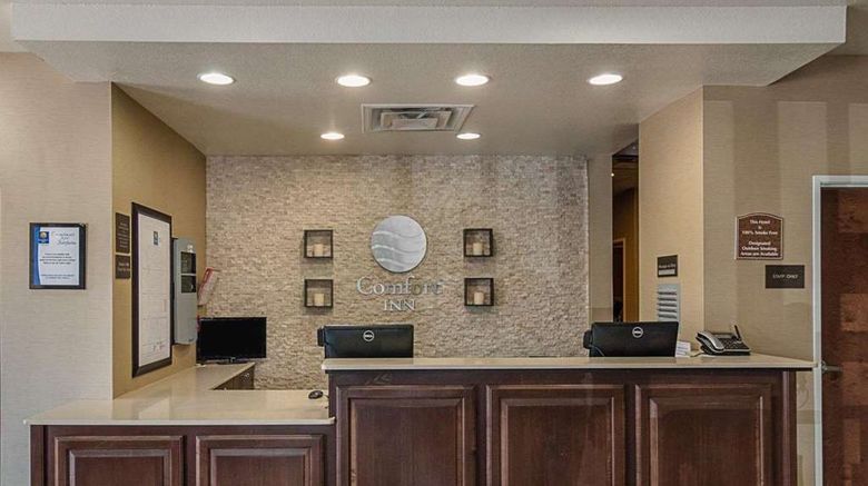 <b>Comfort Inn Midland Lobby</b>. Images powered by <a href="https://iceportal.shijigroup.com/" title="IcePortal" target="_blank">IcePortal</a>.