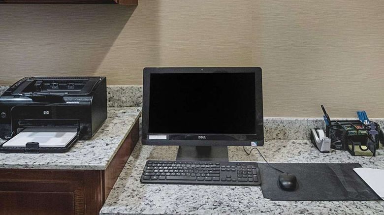 <b>Comfort Inn Midland Other</b>. Images powered by <a href="https://iceportal.shijigroup.com/" title="IcePortal" target="_blank">IcePortal</a>.