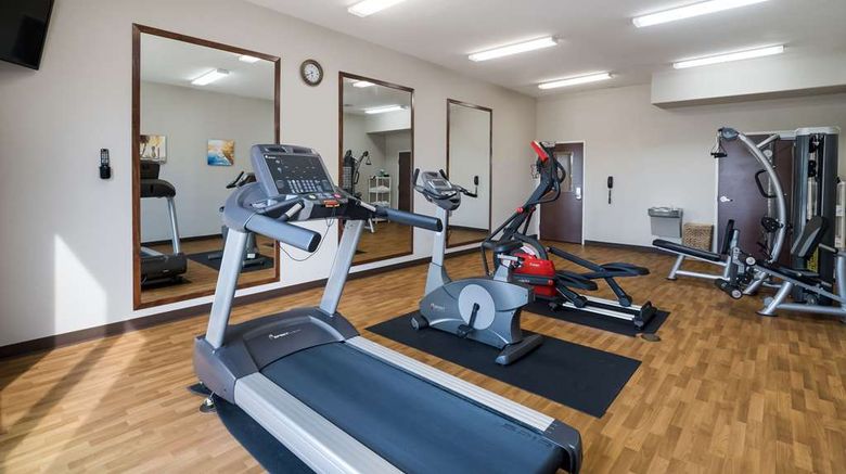 <b>Comfort Inn & Suites Health</b>. Images powered by <a href="https://iceportal.shijigroup.com/" title="IcePortal" target="_blank">IcePortal</a>.