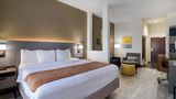 Comfort Inn & Suites Suite
