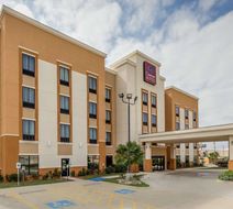 Comfort Suites Exterior