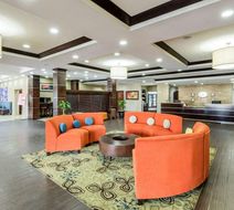 Comfort Suites Lobby