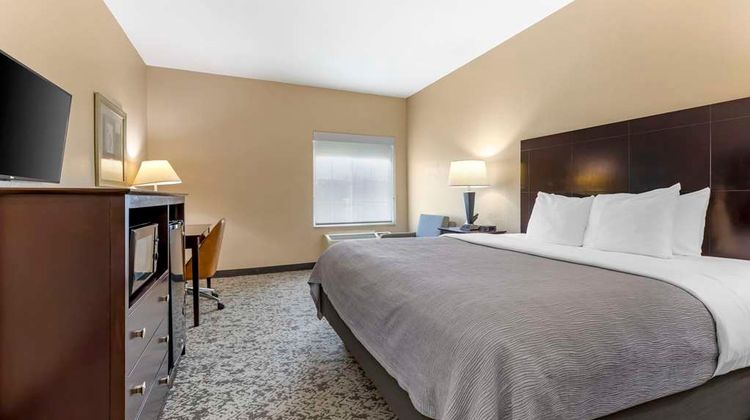 Quality Inn and Suites Groesbeck North Room