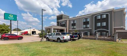 Quality Inn and Suites Groesbeck North Exterior