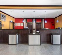 Quality Inn and Suites Groesbeck North Lobby