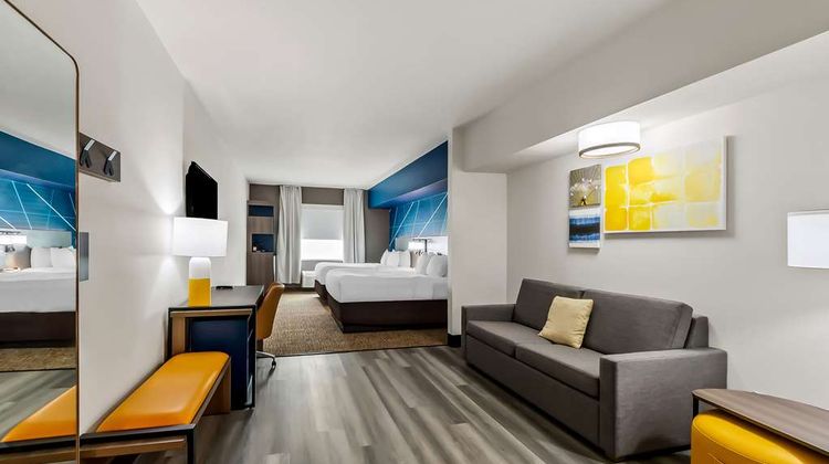 Comfort Inn & Suites Suite