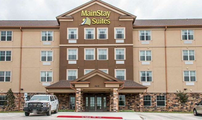 MainStay Suites Cotulla Exterior