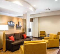 MainStay Suites Lufkin Lobby