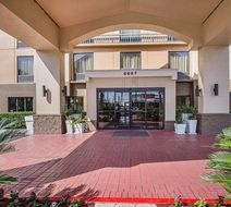 Comfort Inn & Suites Exterior