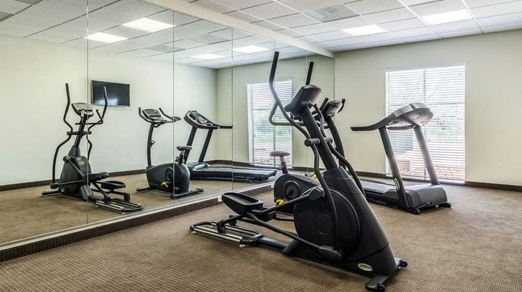 Sleep Inn and Suites Jourdanton Health