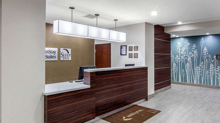 MainStay Suites Big Spring Lobby