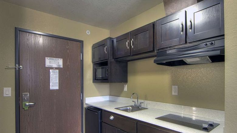 <b>Comfort Inn & Suites, White Settlement Room</b>. Images powered by <a href="https://iceportal.shijigroup.com/" title="IcePortal" target="_blank">IcePortal</a>.
