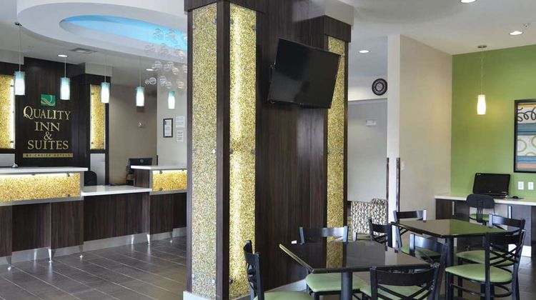 Quality Inn & Suites, Kenedy Lobby