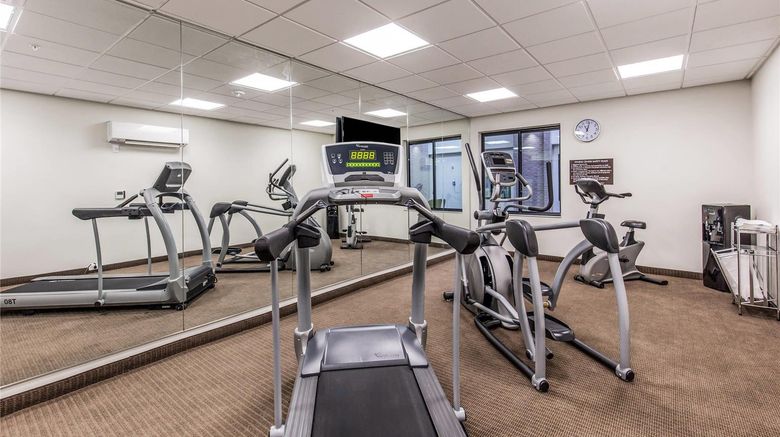 <b>Sleep Inn Dallas Health</b>. Images powered by <a href="https://iceportal.shijigroup.com/" title="IcePortal" target="_blank">IcePortal</a>.