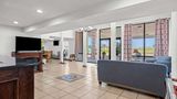 <b>Quality Inn Plainview Lobby</b>. Images powered by <a href="https://iceportal.shijigroup.com/" title="IcePortal" target="_blank">IcePortal</a>.