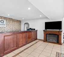 Quality Inn Plainview Lobby