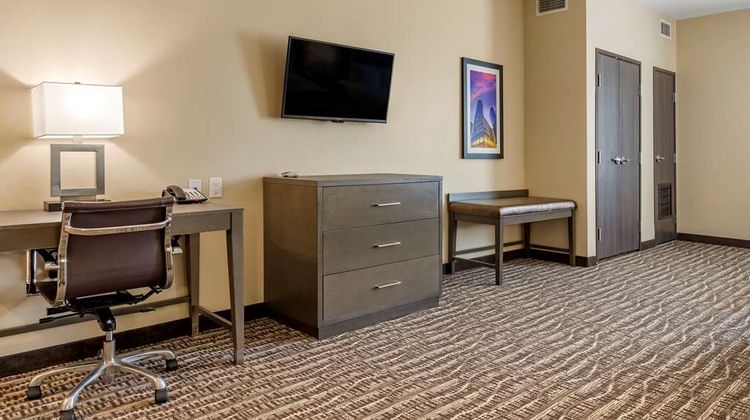 Comfort Suites Northwest Houston Room