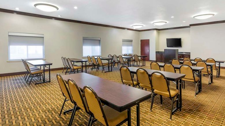 <b>Comfort Inn and Suites Mexia Meeting</b>. Images powered by <a href="https://iceportal.shijigroup.com/" title="IcePortal" target="_blank">IcePortal</a>.