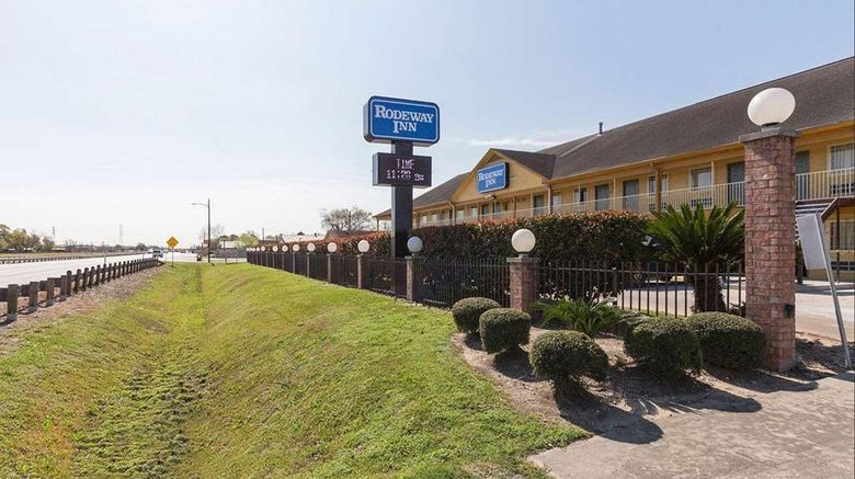 <b>Rodeway Inn, South Houston Exterior</b>. Images powered by <a href="https://iceportal.shijigroup.com/" title="IcePortal" target="_blank">IcePortal</a>.