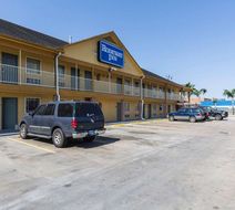 Rodeway Inn, South Houston Exterior
