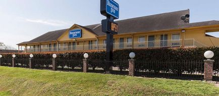 Rodeway Inn, South Houston Exterior