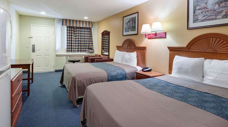 <b>Rodeway Inn, South Houston Room</b>. Images powered by <a href="https://iceportal.shijigroup.com/" title="IcePortal" target="_blank">IcePortal</a>.