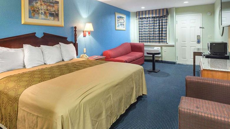 <b>Rodeway Inn, South Houston Room</b>. Images powered by <a href="https://iceportal.shijigroup.com/" title="IcePortal" target="_blank">IcePortal</a>.