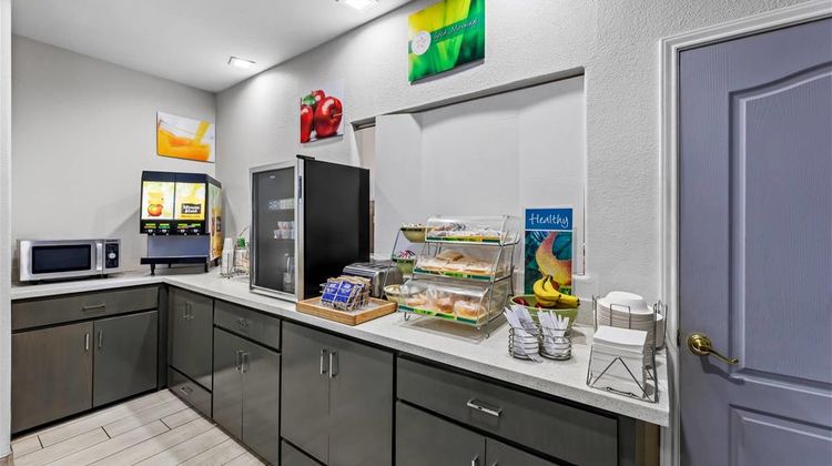 Quality Inn and Suites Rio Grande City Restaurant