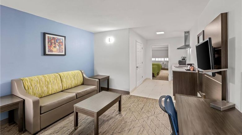 <b>Quality Inn and Suites Rio Grande City Suite</b>. Images powered by <a href="https://iceportal.shijigroup.com/" title="IcePortal" target="_blank">IcePortal</a>.