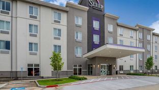Sleep Inn & Suites