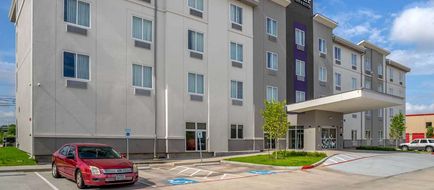 Sleep Inn & Suites Exterior