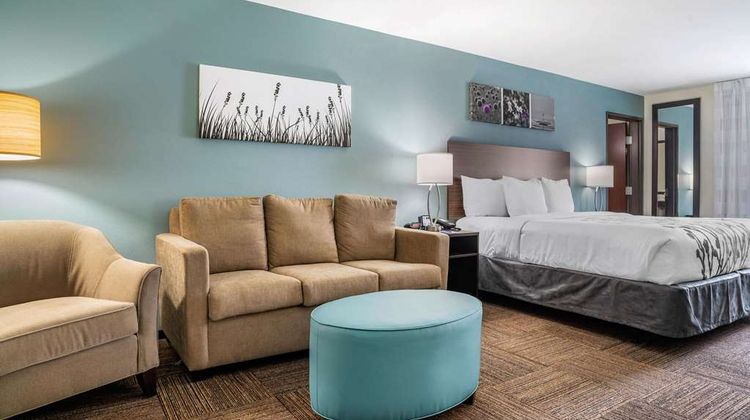 Sleep Inn & Suites Suite