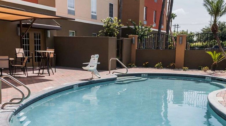 <b>Comfort Inn & Suites, Pharr Pool</b>. Images powered by <a href="https://iceportal.shijigroup.com/" title="IcePortal" target="_blank">IcePortal</a>.