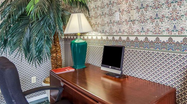 Econo Lodge Falfurrias Other