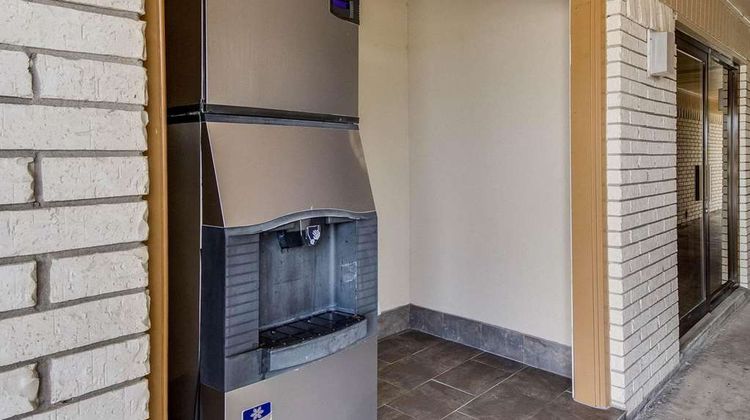 Econo Lodge Falfurrias Other