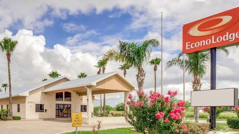 Econo Lodge Falfurrias Exterior. Images powered by <a href="https://iceportal.shijigroup.com" target="_blank" rel="noopener">Ice Portal</a>.