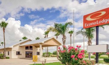 Econo Lodge Falfurrias
