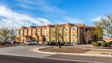 Quality Inn & Suites Exterior