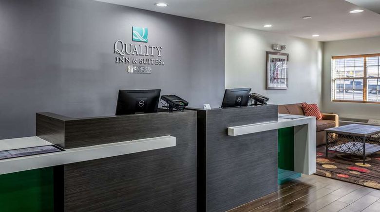 <b>Quality Inn & Suites Lobby</b>. Images powered by <a href="https://iceportal.shijigroup.com/" title="IcePortal" target="_blank">IcePortal</a>.