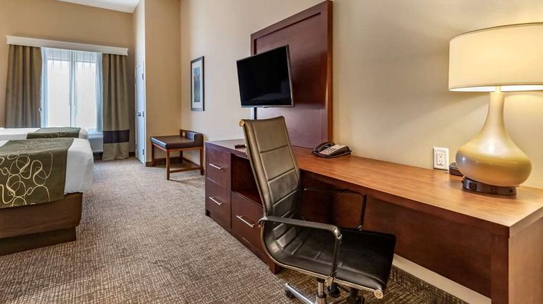 <b>Comfort Suites Kyle Suite</b>. Images powered by <a href="https://iceportal.shijigroup.com/" title="IcePortal" target="_blank">IcePortal</a>.