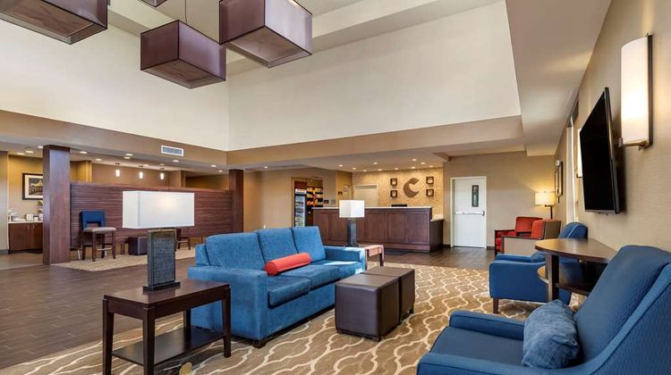 Comfort Suites Kyle Lobby
