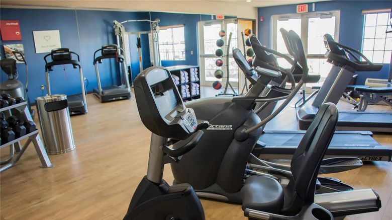 <b>Comfort Suites El Paso Airport Health</b>. Images powered by <a href="https://iceportal.shijigroup.com/" title="IcePortal" target="_blank">IcePortal</a>.