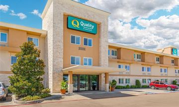 Quality Inn & Suites Plano East