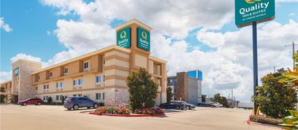 Quality Inn & Suites Plano East Exterior