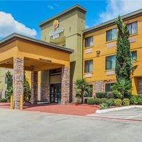 Comfort Inn North Dallas