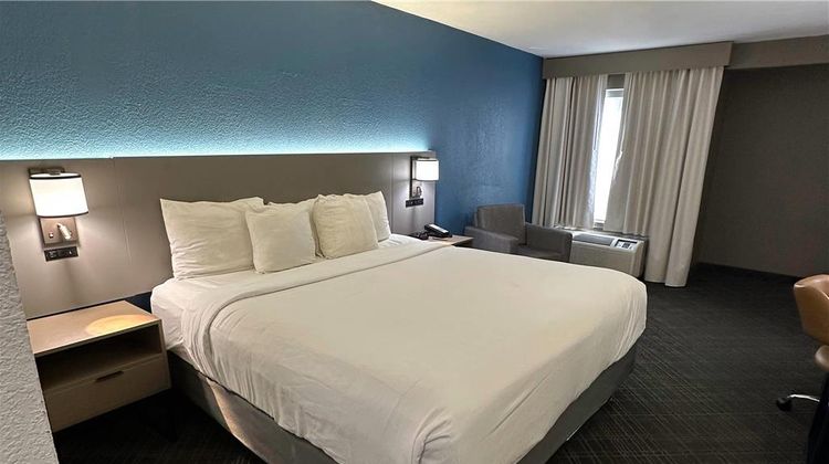 Comfort Inn North Dallas Room