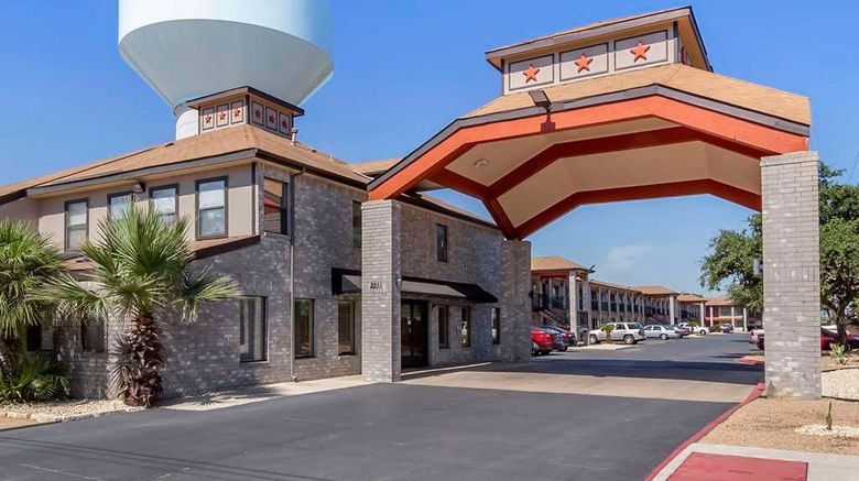 <b>Econo Lodge San Antonio/Near Seaworld Exterior</b>. Images powered by <a href="https://iceportal.shijigroup.com/" title="IcePortal" target="_blank">IcePortal</a>.