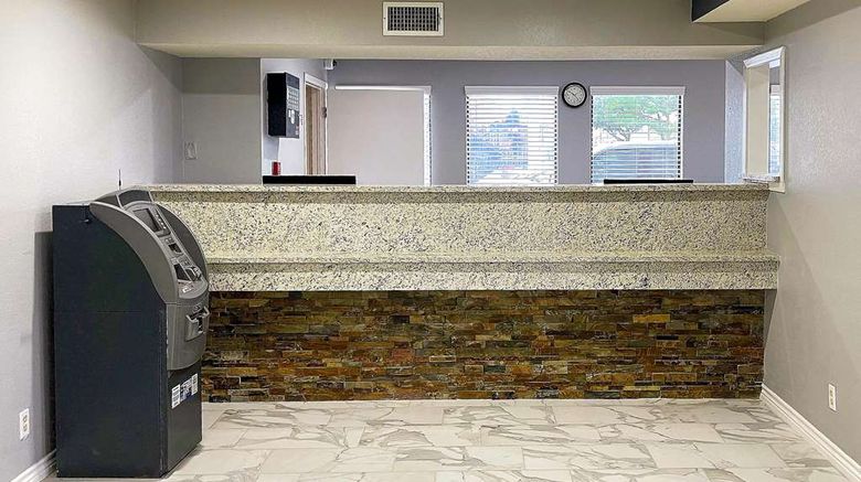 <b>Econo Lodge San Antonio/Near Seaworld Lobby</b>. Images powered by <a href="https://iceportal.shijigroup.com/" title="IcePortal" target="_blank">IcePortal</a>.